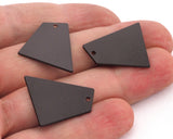 Trapezoid Rectangle 1 hole Black Painted Brass 23x21mm charms , findings R110-235