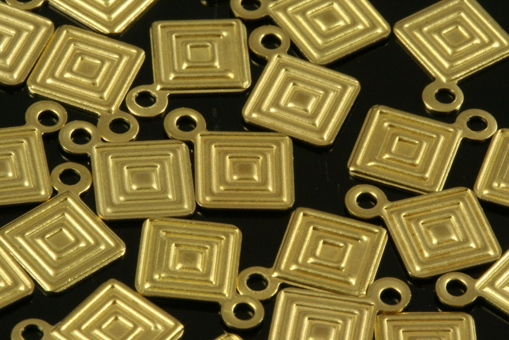 200 Pcs Raw Brass 7mm textured Square 1 hole pendant Charms ,Findings 779R-36