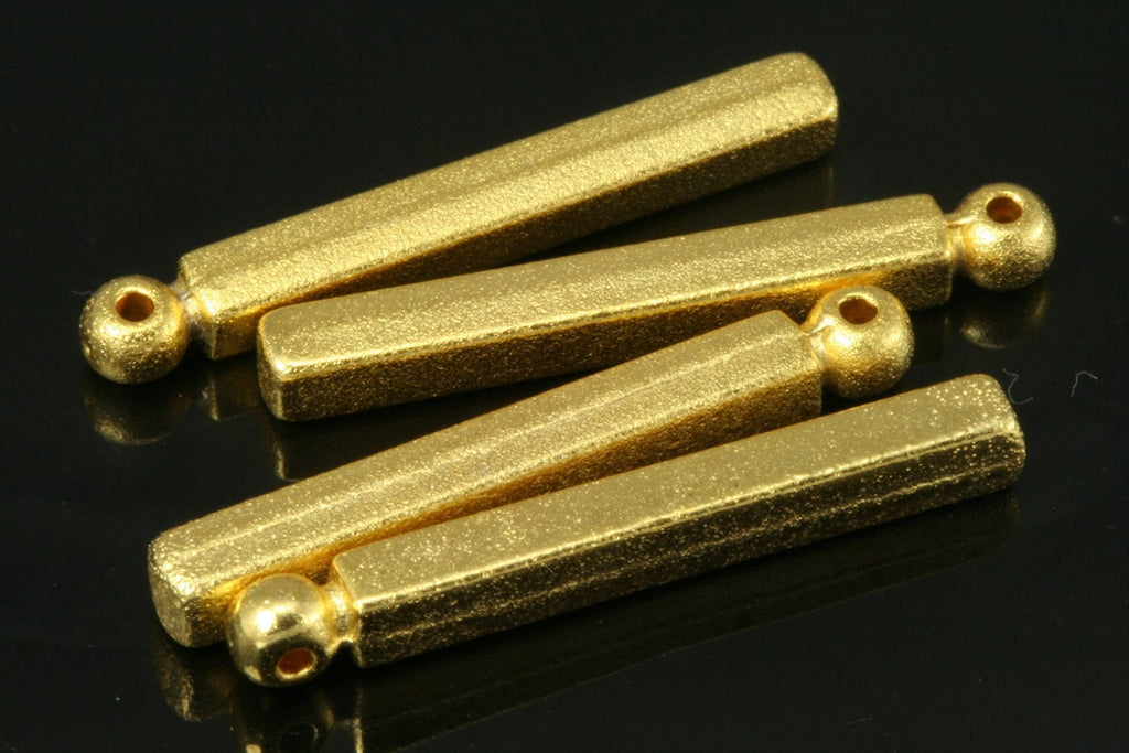 8 Pcs 3x26mm Gold Plated Alloy Pendant, finding charming 133