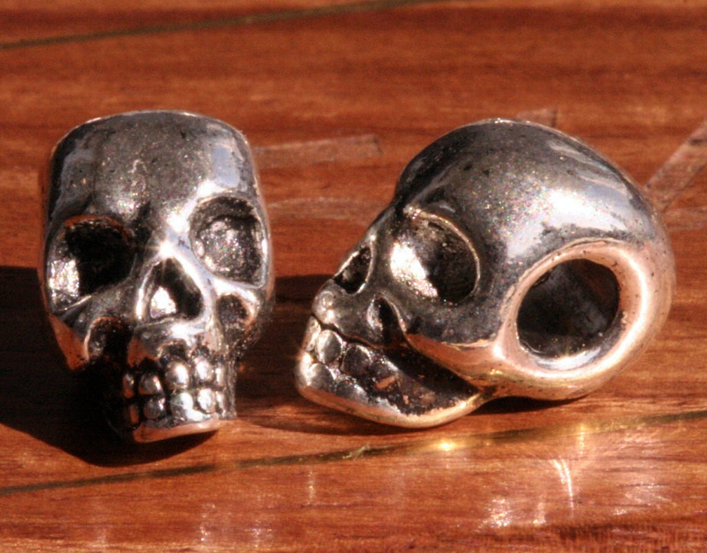 2 pcs  Silver plated Skull Pendant  11x8mm (hole 3mm) Skull Findings spacer bead 352 bab3
