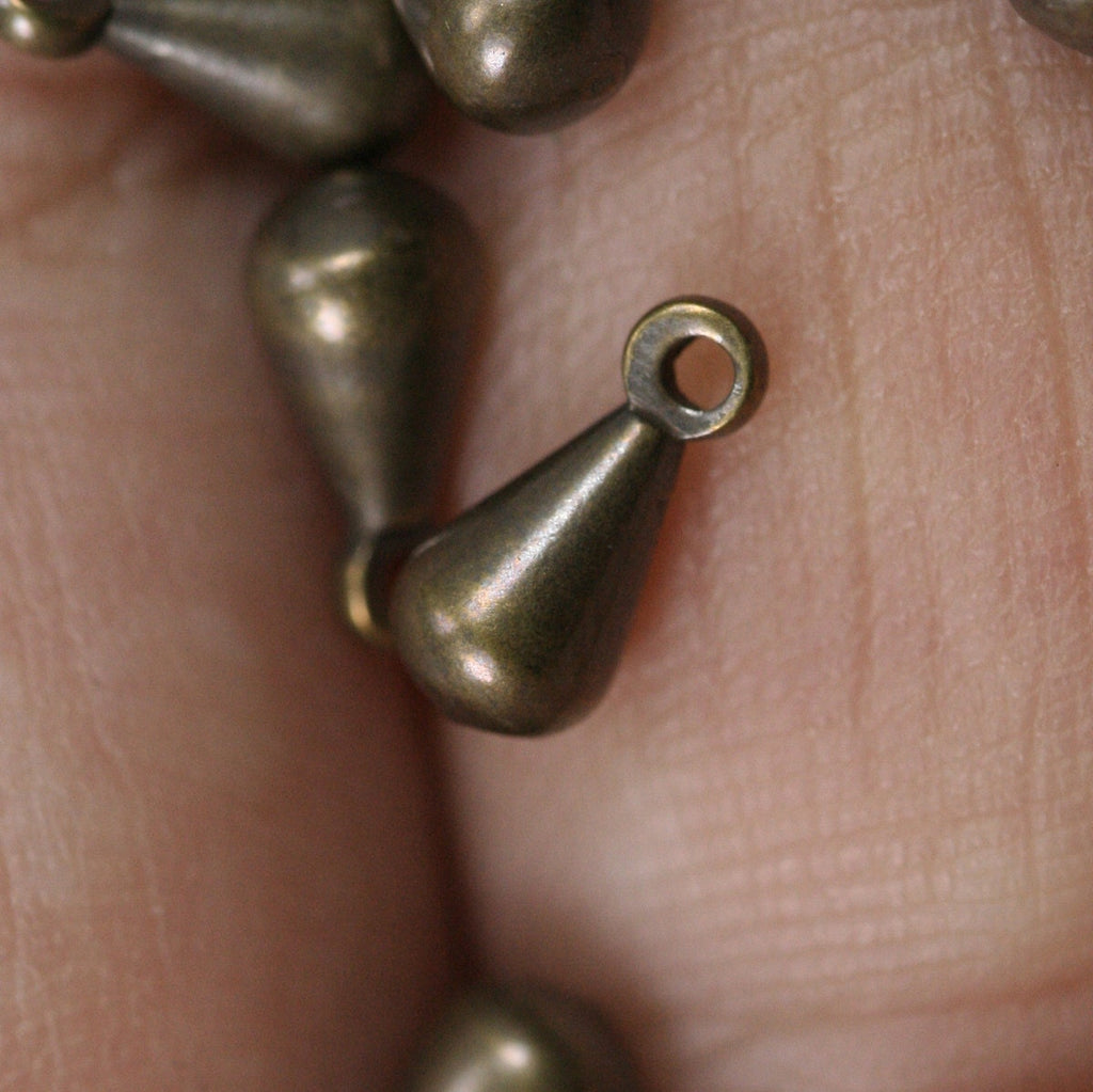 Antique brass drop shape one loop charms 7.7mm ,findings 138AB-33