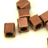 200 pcs 2,5x2,5mm 3/32"x3/32"  copper tone brass square cube finding square cube (1,8mm 0,07" 33 gauge hole ) bab1.8-15 1321C tmlp
